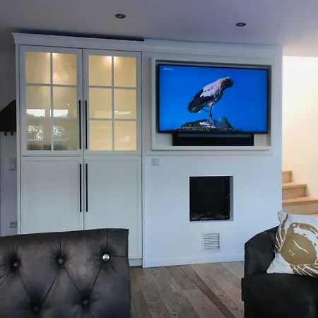 Duenenhuuske Meerluecht Mit Sauna Auf By Interhome *