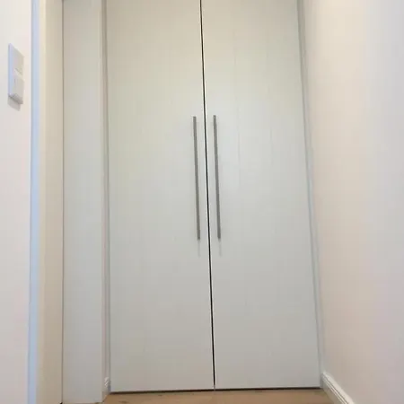 Nyaraló Duenenhuuske Meerluecht Mit Sauna Auf By Interhome Spiekeroog
