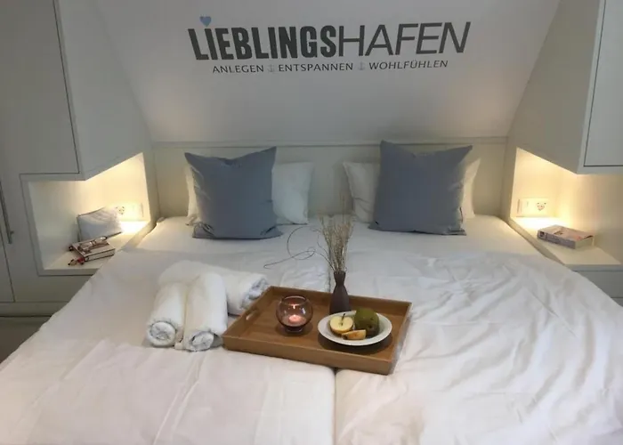 Duenenhuuske Meerluecht Mit Sauna Auf By Interhome *