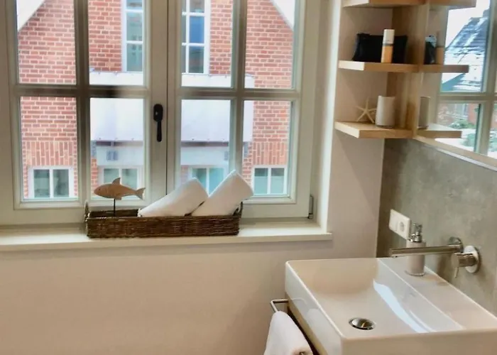Casa de Férias Duenenhuuske Meerluecht Mit Sauna Auf By Interhome *